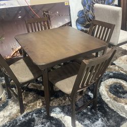 Small Table Set