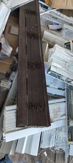 WINDOW BLINDS NEVER USE MANY DIFFERENT SIZE..HIGH QUALITY MATERIAL