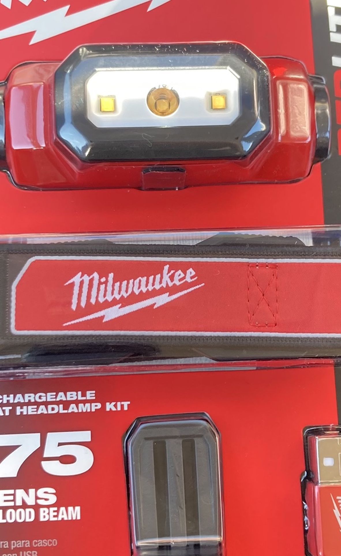 Milwaukee 475 Lumens Head Lamp