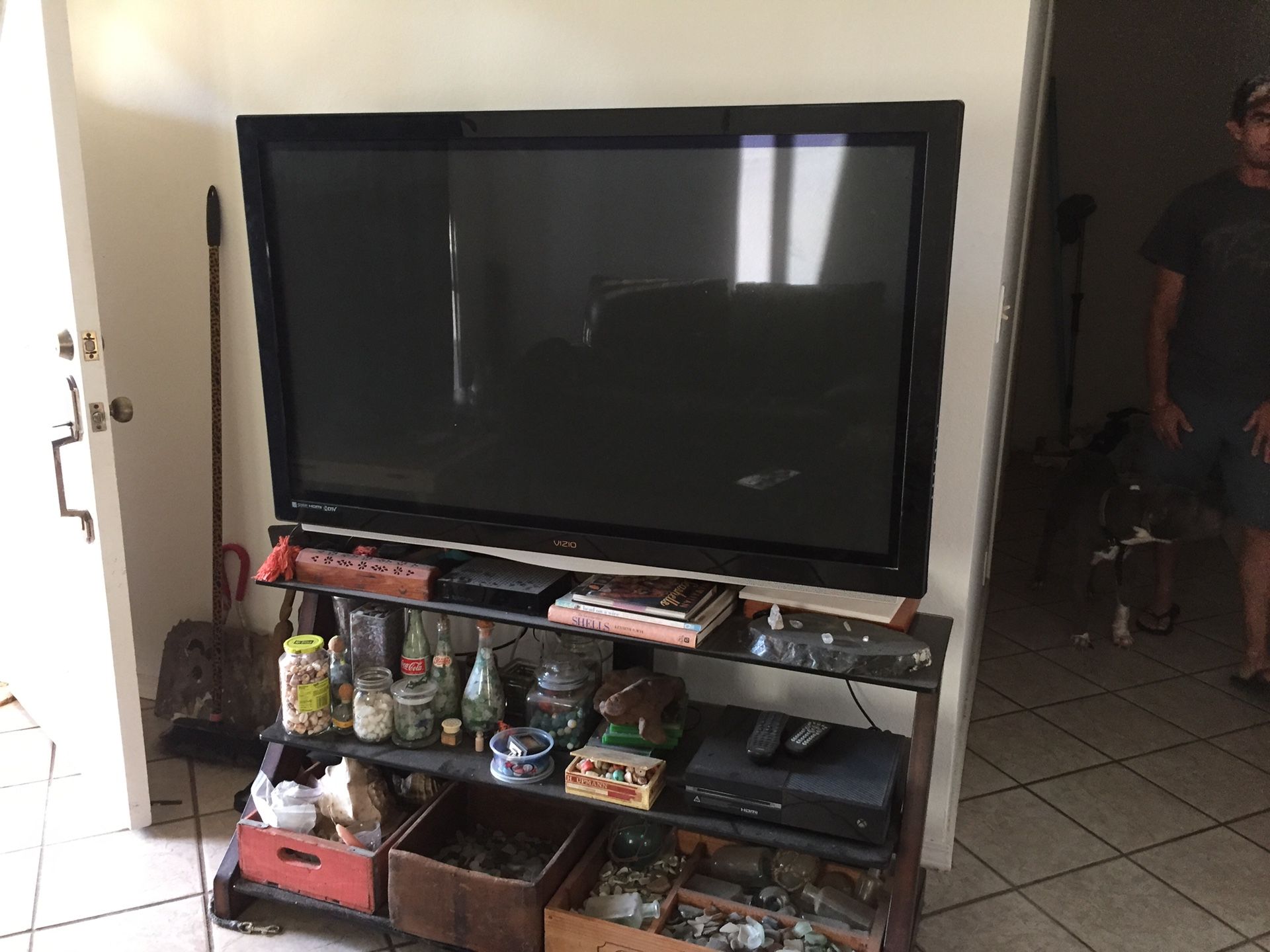 50 inch tv with stand