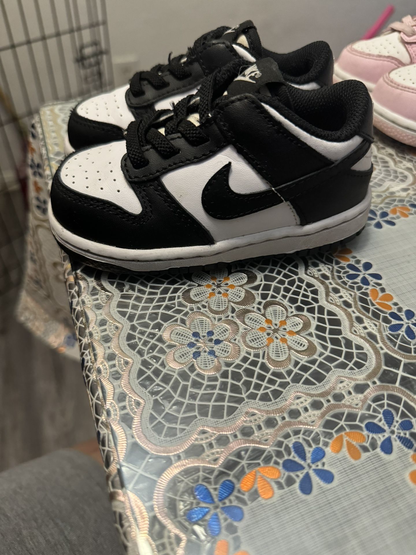 Toddler Shoes Great Condition !