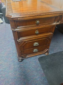 Office Desk And Leather Chair