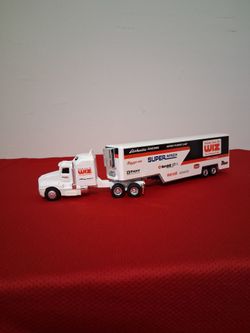 Eichells Racing Nitro Funny Car Transporter Die-Cast Truck