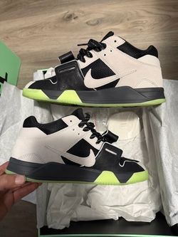 Travis Scott jumpman