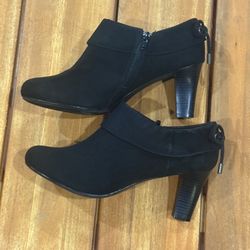 Coach and Four Black Suede Heeled Booties • Size 8