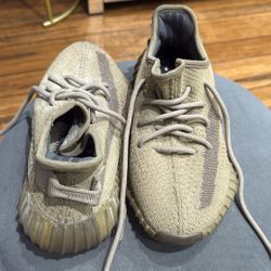 Adidas Yeezy