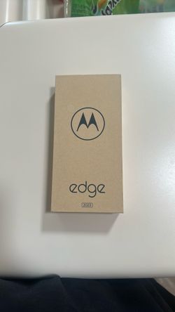 Moto Edge Cellphone