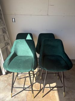 Bar Stools (4)