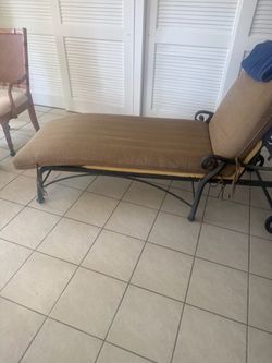 Wrought Iron Outdoor Chaise Lounge Chair