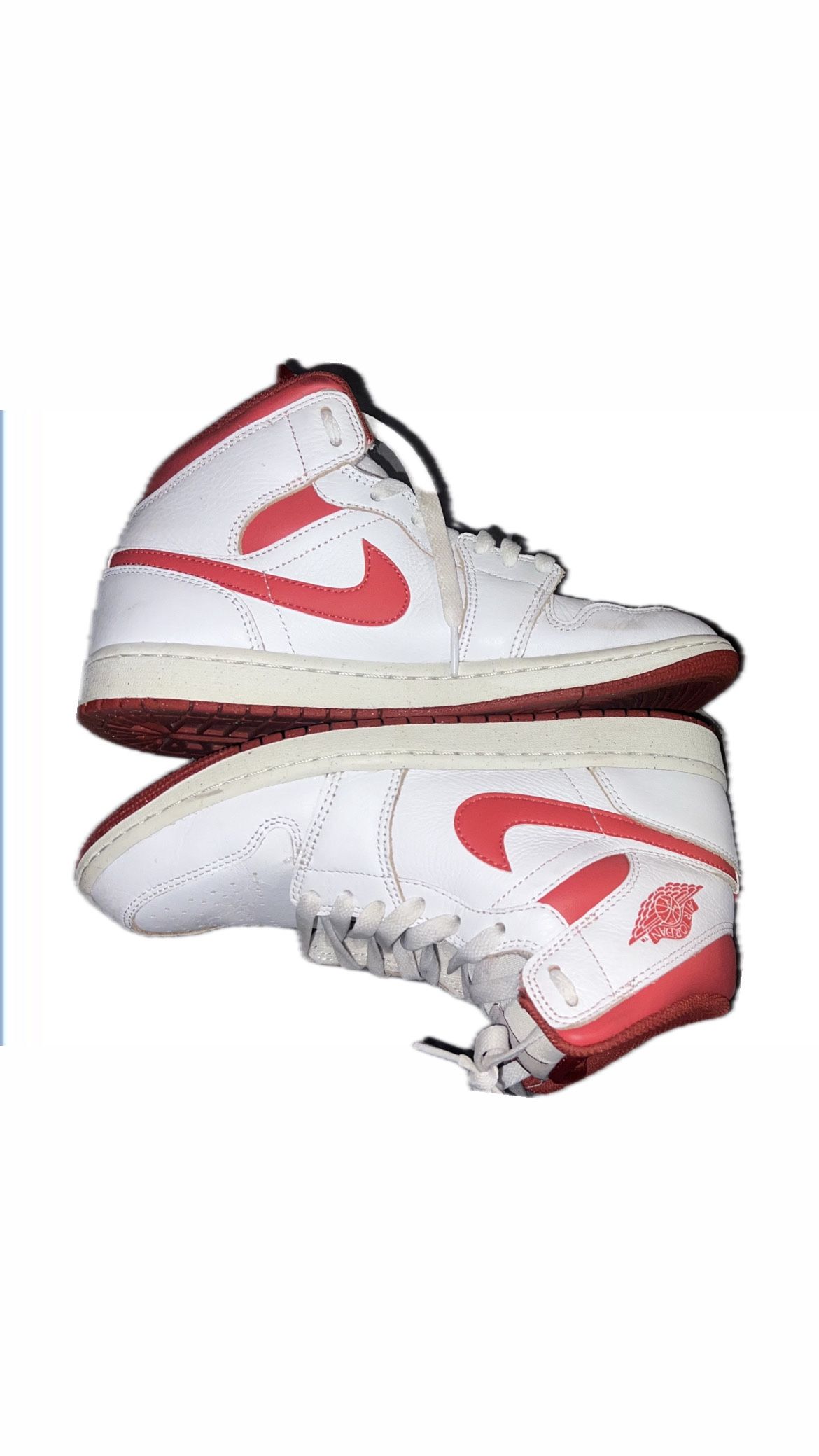 Jordan 1 mid “cherry red”