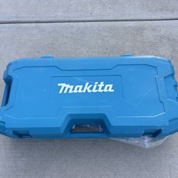 Makita Demolition Hammer 