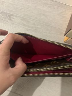 LV Monogram Clemence Wallet Fuschia for Sale in Las Vegas, NV