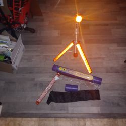 Road Or Emergency Safety Alert Light Brand New With Hard Case And Material Case With Extra Lights 