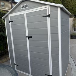 Outdoor shed