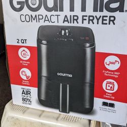 Gourmia Compact Air Fryer 