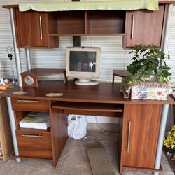 Free Computer Desk 