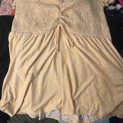 Yellow Floral Romper Size 2x