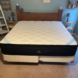 Dreamcloud Premier King Mattress Bed 