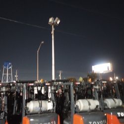 FORKLIFT TOYOTA 3000# Triple Mástil 