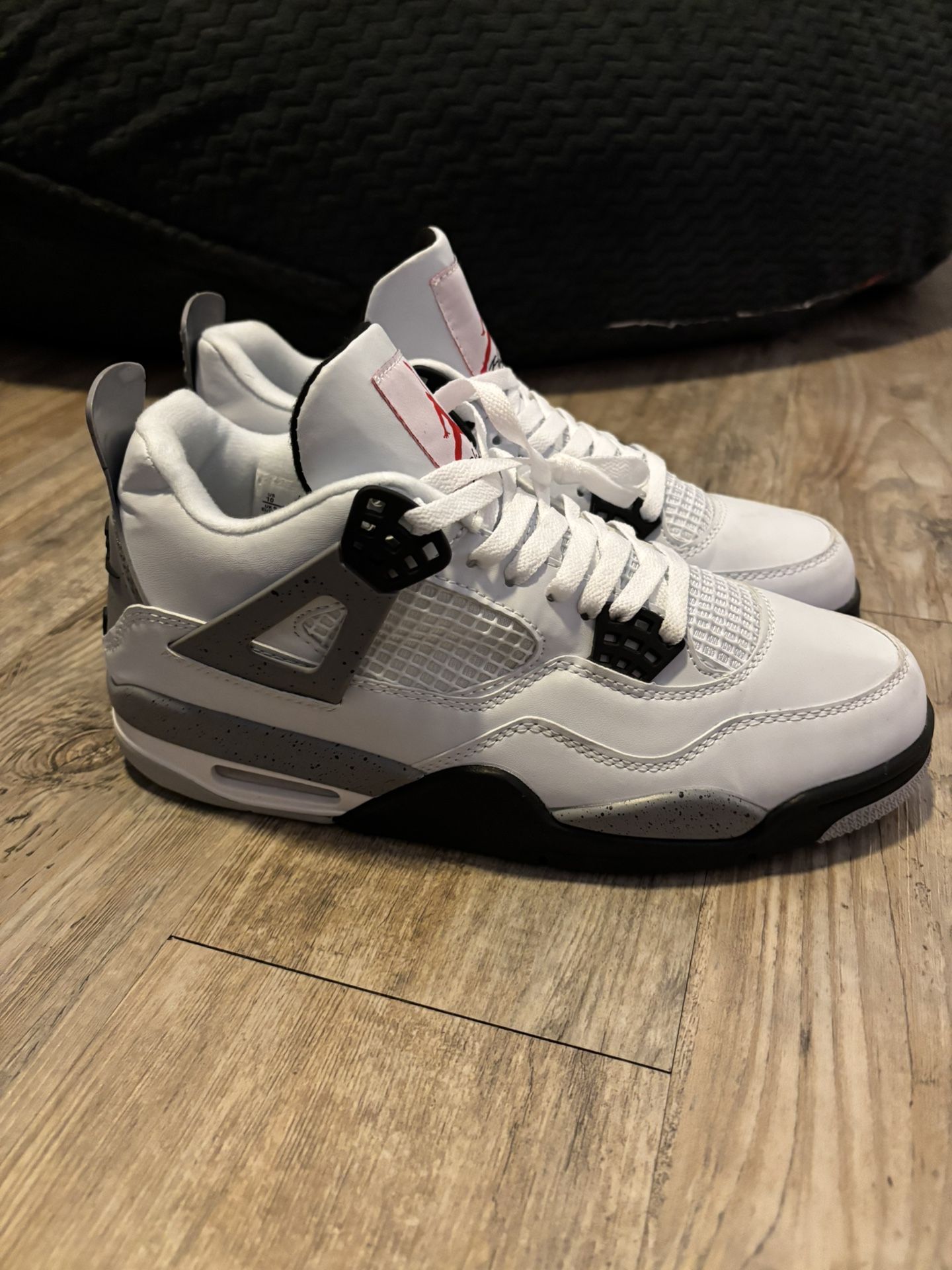 Jordan 4 White Cement Size 10