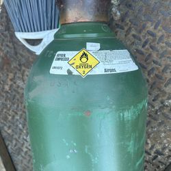 Oxygen Bottle For Torching Steel.