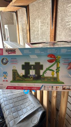 Sonic The Hedgehog stardust speedway zone playset
