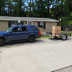 2004 Ford Explorer