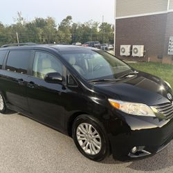2013 Toyota Sienna