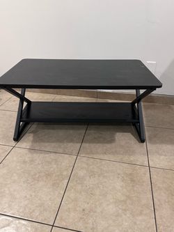 Standard coffee table