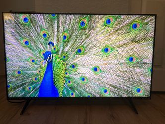 43” Vizio M-Series 4K QLED Smart TV (M43Q6-J04) - Voice Remote & Stand