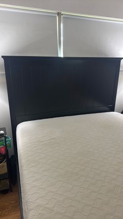 Queen Sized Memory Foam Mattress Bed frame and Box Spring