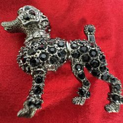 KJL Kenneth Jay Lane Rhinestone Poodle Brooch Pin - Complete Set w/ Box & Book