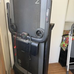 Echolon Stride treadmill 