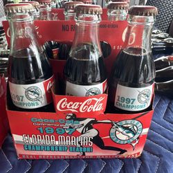 Coca-Cola 1997 Florida Marlins World Series Champions Glass Bottle 6-Pack – Original Carrier