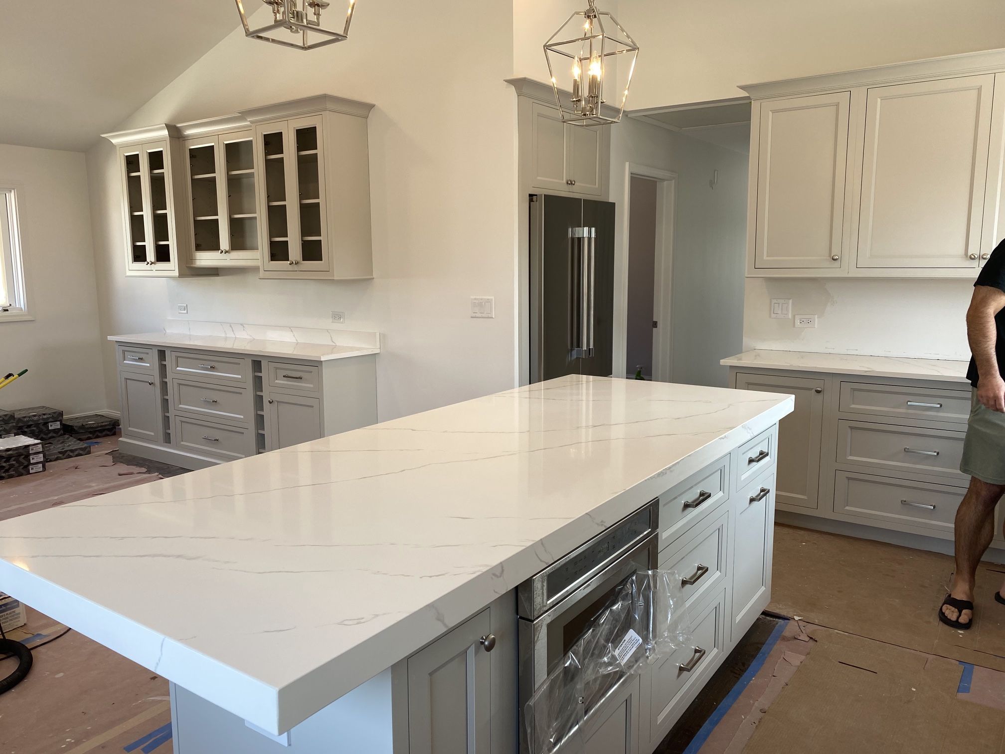 White Quartz Countertop For Island