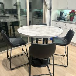 Round Marble Dining Table And Chairs 