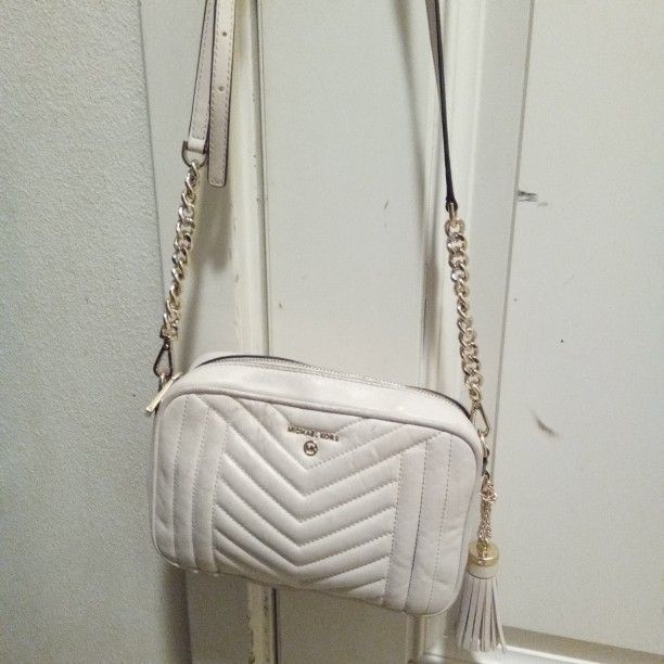 Michael Kors Crossbady