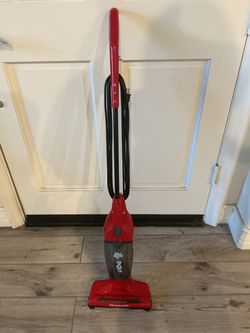 DIRT DEVIL VACUUM