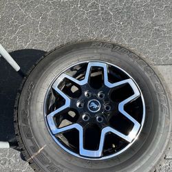Set of 4 -2021 Ford Bronco Wheels and tires- brand new