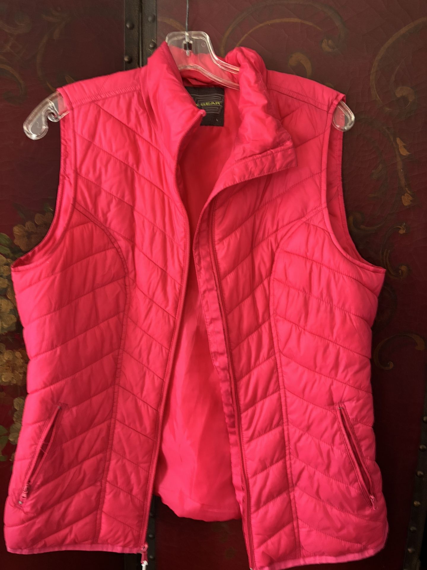 Pink Netgear vest