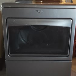Whirlpool Gas Dryer And Electric Washer 