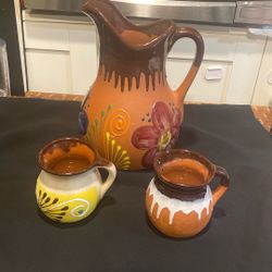 Hand painted Mexican Style Pichel And 2 Cups. 