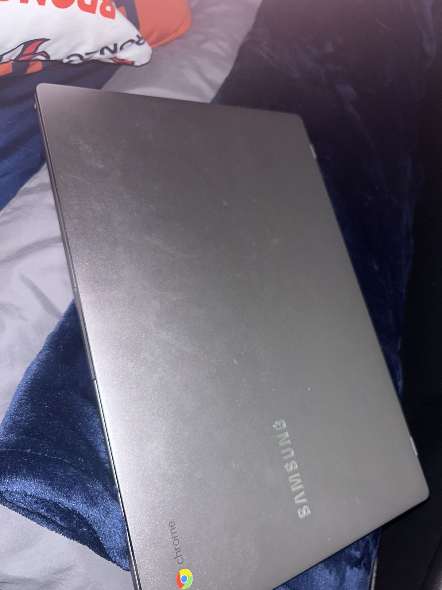 Chromebook laptop