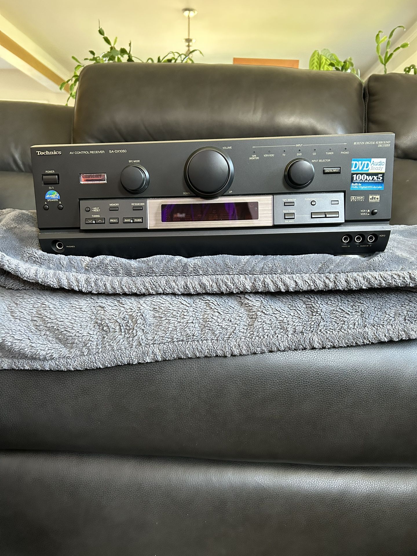 Technics AV Control Receiver And Remote