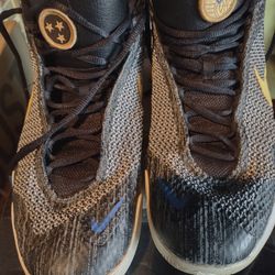 Nike fear the brow hotsell