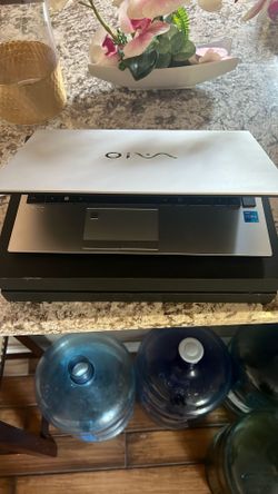 Intel i5 Sony viao Laptop