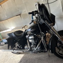 2023 Harley Davidson Street glide