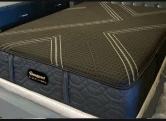 Queen BEAUTYREST Black C-Class medium Tight Top or Plush Pillow Top Mattress Pocketed Coils Cooling Memory Foam $1,200 ($3,500+ msrp) pick up can deli