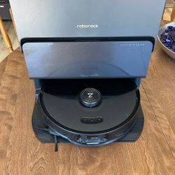 Roborock S8 Max V Ultra Robot Vacuum & Moo