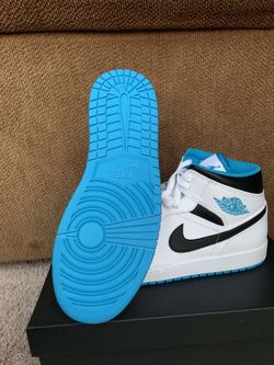 Jordan 1 Mid Laser Blue